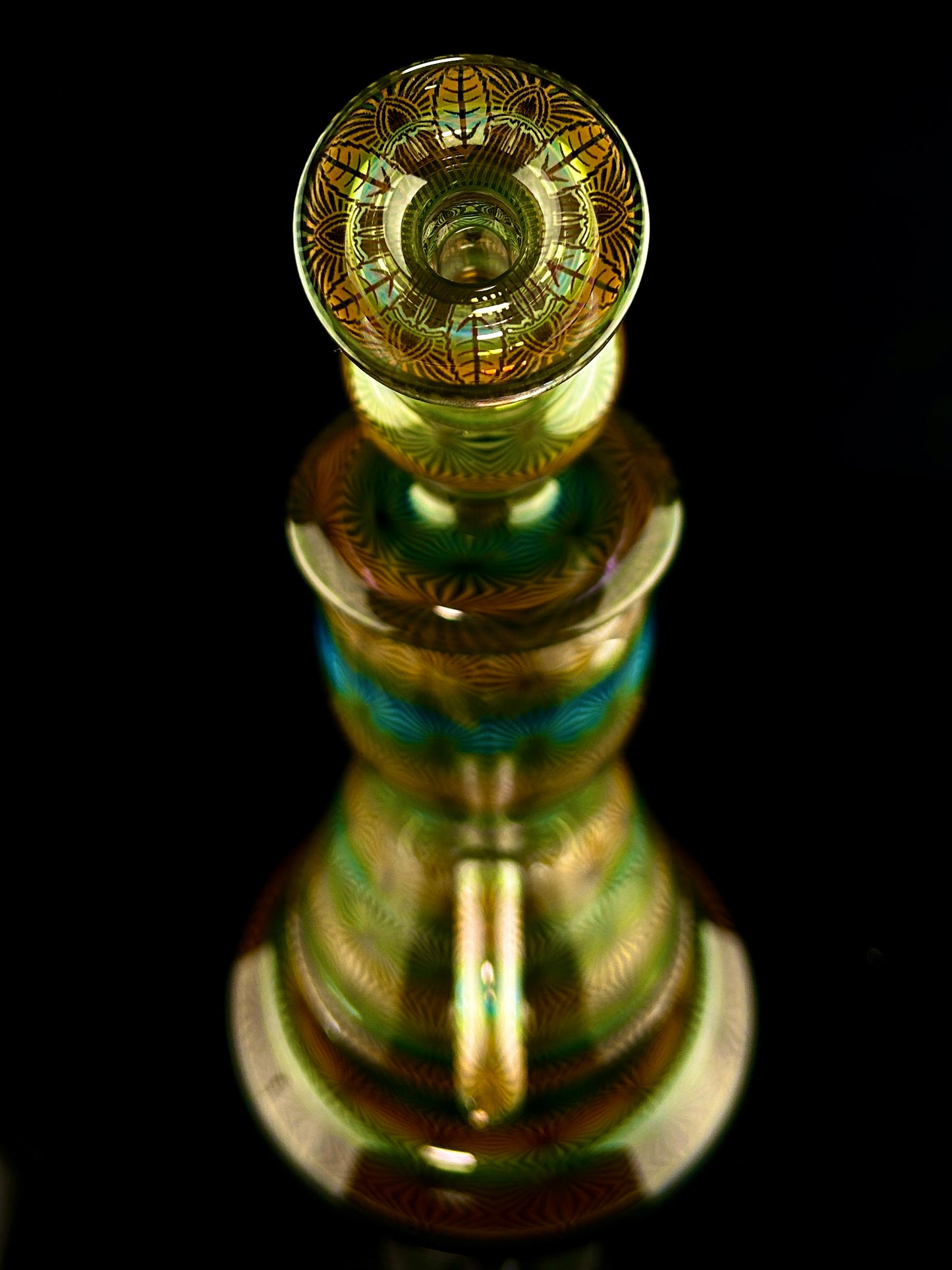 Mothership Glass "Smoke" Klein Illusion Series