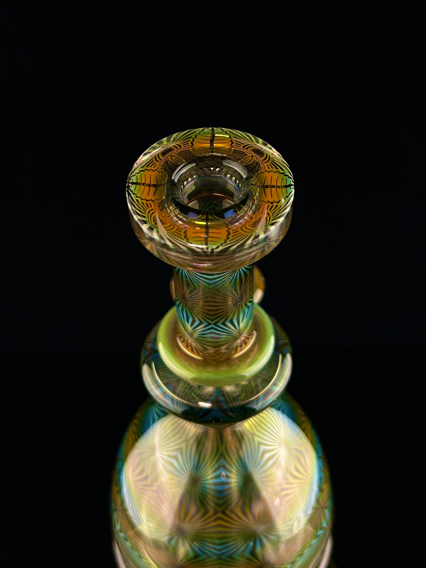 Mothership "Smoke" Fab Egg, Illusion Series.