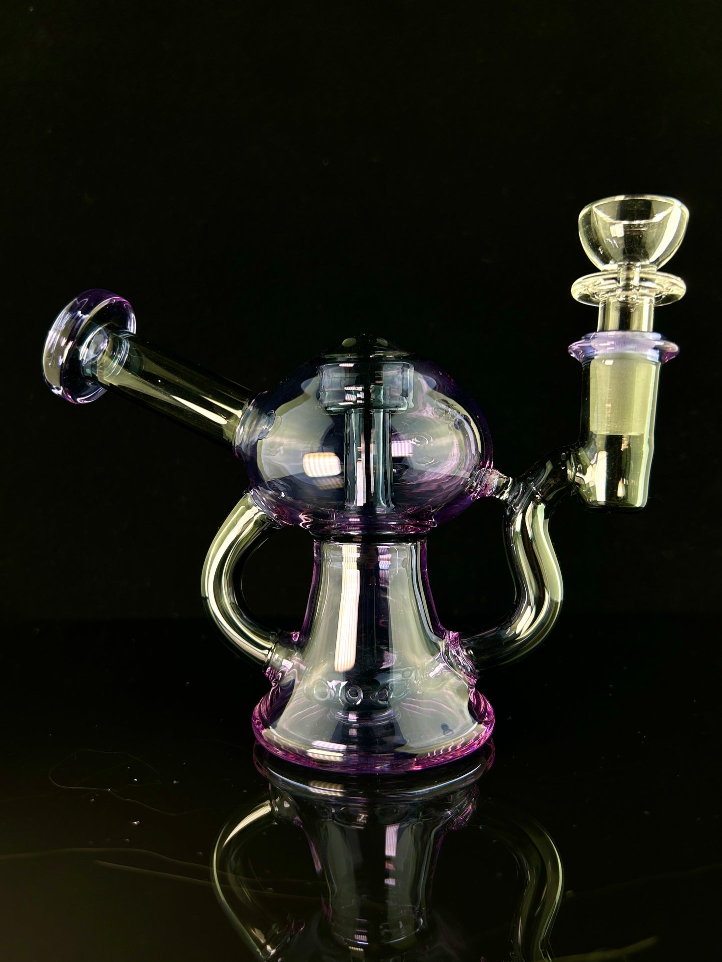 Compact Recycler with Showerhead and Splash Guard