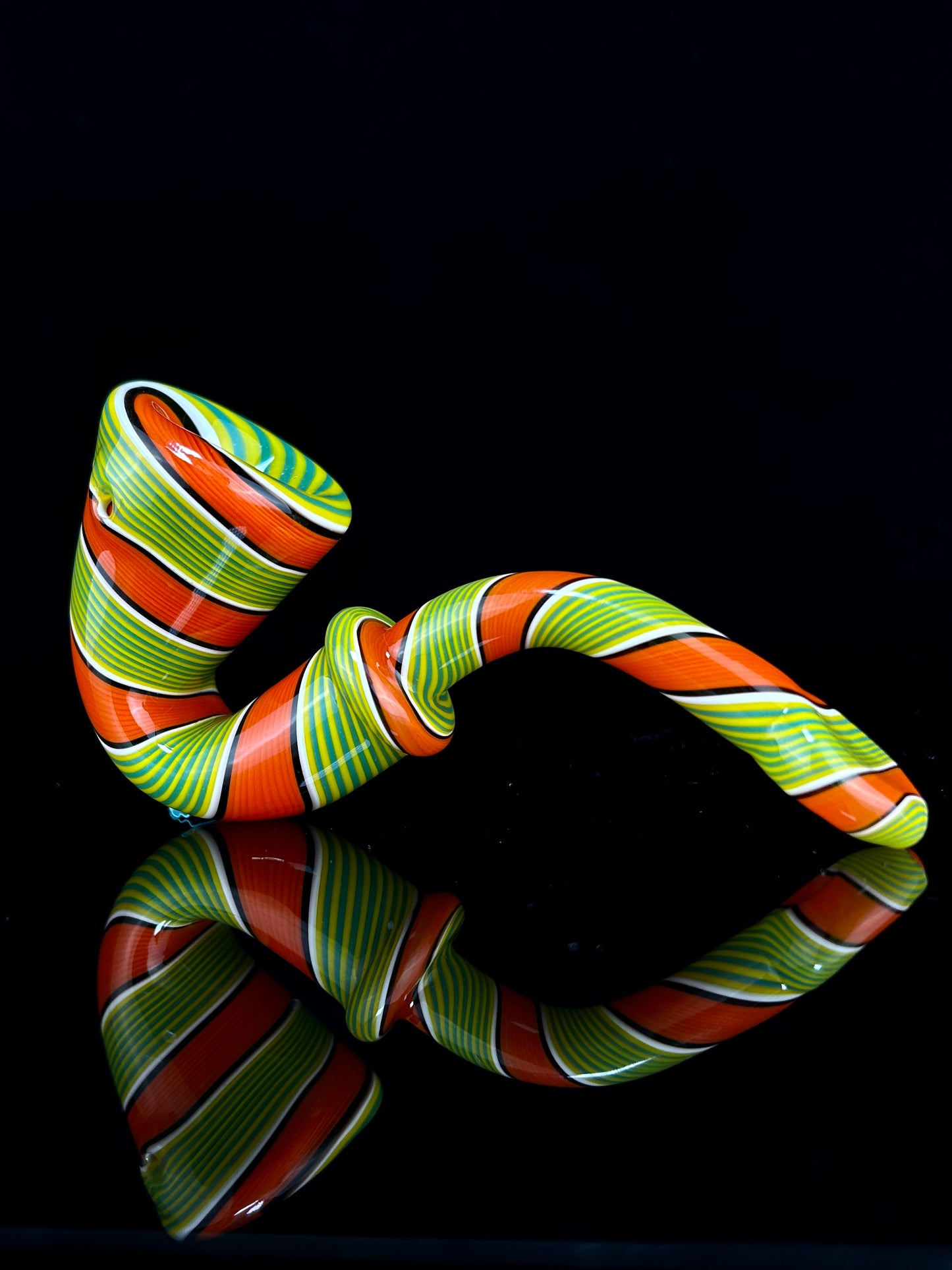 One Piece Linework Sherlock with Flat Mouthpiece